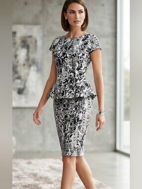 Bebe Womens Size XS Black White Peplum Dress Cap Sleeves Bodycon Fit